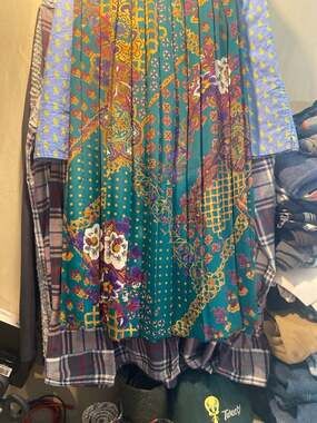 Vintage Leslie Fay Petite Pleated Floral and Paisley Maxi Skirt some wear and te